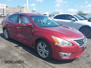 2013 Nissan Altima SV with VIN 1N4BL3AP3DN455534, listed as a IAAI auction lot 42517316 with 130,751 mi miles and . Bid and sale history available at DreamBid. Image 1.