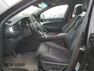 2022 Genesis G70 3.3T z VIN KMTG54TE2NU081955, wystawiony jako Copart lot #52113265 z przebiegiem 33 005 mil mil oraz Szkody całkowita. Historia ofert i sprzedaży dostępna na DreamBid. Obrazek 7.