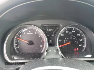 2015 Nissan Versa SV z VIN 3N1CN7AP5FL891369, wystawiony jako Copart lot #59352585 z przebiegiem 59 951 mil mil oraz Szkoda całkowita • Salvage title. Historia ofert i sprzedaży dostępna na DreamBid. Obrazek 9.