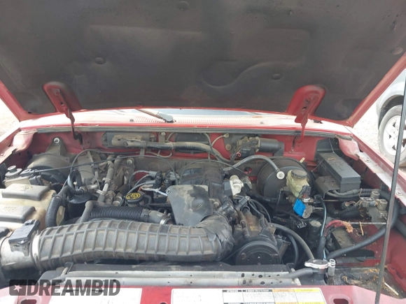 1999 Ford Ranger XLT with VIN 1FTYR14X4XTA84905, listed as a IAAI auction lot 42410977 with 272,309 mi miles and . Bid and sale history available at DreamBid. Image 10.