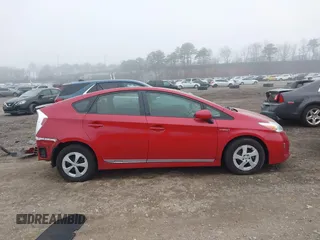 2015 Toyota Prius Four with VIN JTDKN3DU8F0456197, listed as a IAAI auction lot 41884023 with 8,510 mi miles. Bid and sale history available at carsss.com. Image 13.