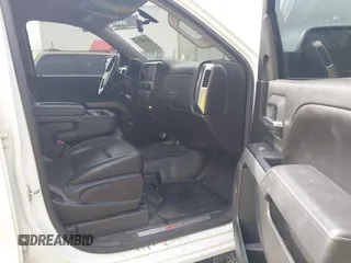 2015 Chevrolet Silverado 1500 LT with VIN 3GCUKREC1FG465118, listed as a IAAI auction lot 41864753 with 290,367 mi miles. Bid and sale history available at carsss.com. Image 5.