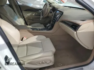 2016 Cadillac ATS Luxury Collection AWD z VIN 1G6AH5RXXG0114143, wystawiony jako Copart lot #45974235 z przebiegiem 73 145 mil mil oraz Szkoda całkowita • Salvage title. Historia ofert i sprzedaży dostępna na DreamBid. Obrazek 7.