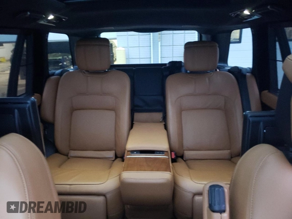 2019 Land Rover Range Rover z VIN SALGV5RE8KA519007, wystawiony jako Copart lot #81339944 z przebiegiem 55 158 mil mil oraz Szkoda całkowita • Salvage title. Historia ofert i sprzedaży dostępna na DreamBid. Obrazek 10.