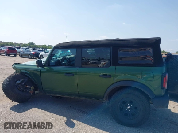 2023 Ford Bronco с VIN 1FMEE5DP0PLB60332, выставлен на аукционе IAAI как лот 42200832 с пробегом 54 921 миль миль и . История ставок и продаж доступна на DreamBid. Изображение 15.