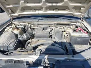 2005 GMC Canyon 1SC SLE Z85 with VIN 1GTCS136858251760, listed as a IAAI auction lot 41955352 with 218,594 mi miles. Bid and sale history available at carsss.com. Image 10.