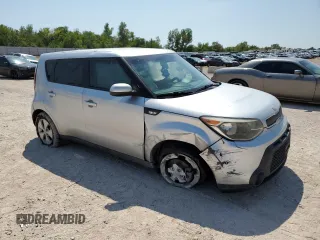 2014 Kia Soul with VIN KNDJN2A20E7700388, listed as a Copart auction lot 68525664 with 195,615 mi miles and Salvage Title. Bid and sale history available at carsss.com. Image 4.