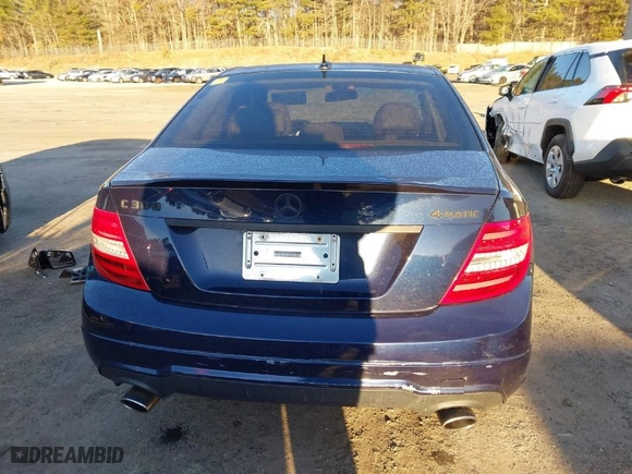 2013 Mercedes-Benz C-Class C 300 Sport with VIN WDDGF8AB4DA803007, listed as a IAAI auction lot 41750945 with 161,677 mi miles. Bid and sale history available at carsss.com. Image 17.