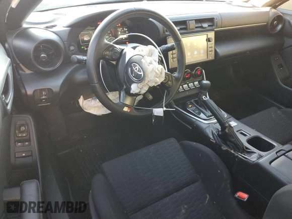 2022 Toyota 86 with VIN JF1ZNBC19N8758457, listed as a Copart auction lot 81175834 with 59,086 mi miles and Salvage Title. Bid and sale history available at DreamBid. Image 8.