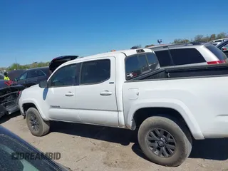 2021 Toyota Tacoma SR with VIN 3TYAX5GN6MT016452, listed as a IAAI auction lot 41816457 with 30,617 mi miles and . Bid and sale history available at DreamBid. Image 14.