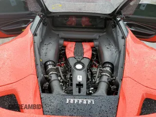 2020 Ferrari F8 z VIN ZFF92LLAXL0252707, wystawiony jako Copart lot #43547204 z przebiegiem 4092 mil mil oraz . Historia ofert i sprzedaży dostępna na DreamBid. Obrazek 11.