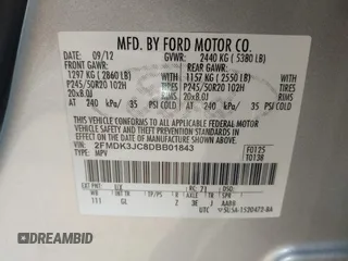 2013 Ford Edge SEL with VIN 2FMDK3JC8DBB01843, listed as a IAAI auction lot 42034502 with 165,671 mi miles. Bid and sale history available at carsss.com. Image 9.