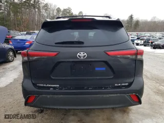 2020 Toyota Highlander XLE with VIN 5TDHZRBH1LS036538, listed as a Copart auction lot 46052625 with 117,597 mi miles and Salvage Title. Bid and sale history available at carsss.com. Image 6.