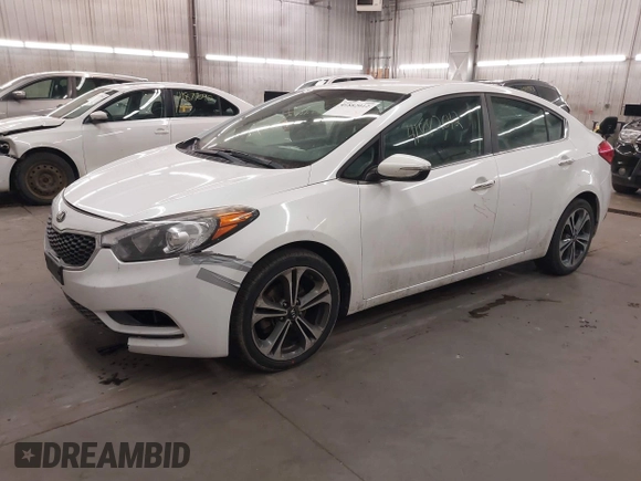 2014 Kia Forte EX with VIN KNAFX4A80E5205536, listed as a IAAI auction lot 41882012 with 103,641 mi miles. Bid and sale history available at carsss.com. Image 2.