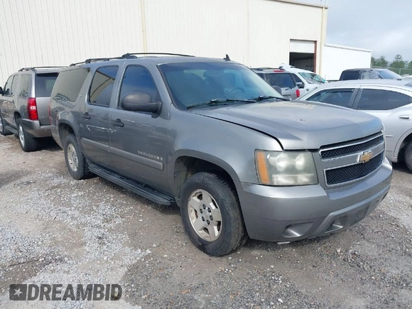 2007 Chevrolet Suburban LT with VIN 1GNFC16077R372737, listed as a IAAI auction lot 41917140 with 249,075 mi miles and . Bid and sale history available at DreamBid. Image 1.
