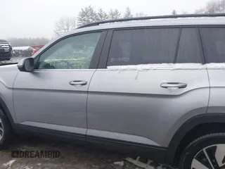 2024 Volkswagen Atlas SE z VIN 1V2HR2CA5RC573575, wystawiony jako IAAI lot #41508927 z przebiegiem 2 647 mil mil oraz . Historia ofert i sprzedaży dostępna na DreamBid. Obrazek 14.