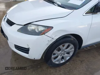 2007 Mazda CX-7 Sport with VIN JM3ER293X70110110, listed as a IAAI auction lot 41981958 with 124,258 mi miles. Bid and sale history available at carsss.com. Image 6.