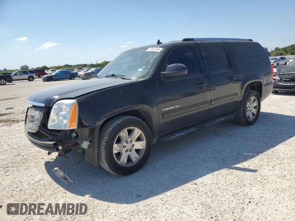 2013 GMC Yukon XL SLE with VIN 1GKS1HE01DR367170, listed as a Copart auction lot 73998264 with 157,375 mi miles and Salvage Title. Bid and sale history available at carsss.com. Image 1.