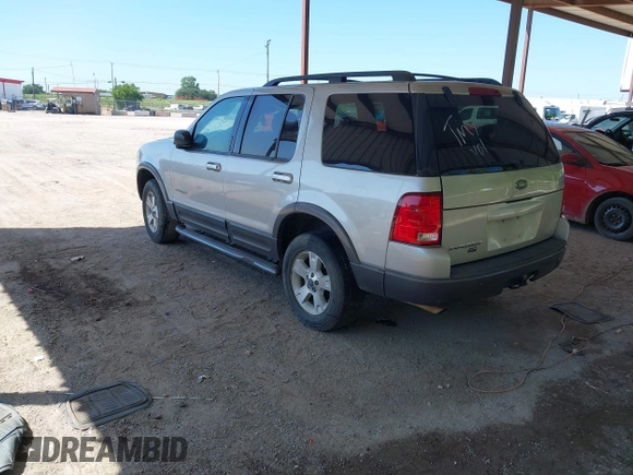 2004 Ford Explorer XLT z VIN 1FMZU73K94UA73489, wystawiony jako IAAI lot #42368974 z przebiegiem 221 365 mil mil oraz . Historia ofert i sprzedaży dostępna na DreamBid. Obrazek 3.