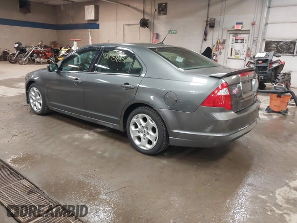 2010 Ford Fusion SE with VIN 3FAHP0HA1AR335139, listed as a IAAI auction lot 42195833 with 127,853 mi miles and . Bid and sale history available at DreamBid. Image 3.