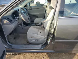 2004 Toyota Camry LE with VIN 4T1BE32K54U811927, listed as a Copart auction lot 80942704 with 197,990 mi miles and Clean title. Bid and sale history available at DreamBid. Image 7.