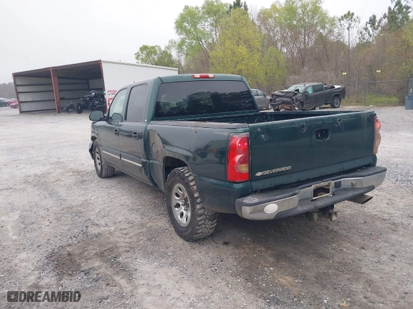 2006 Chevrolet Silverado 1500 LT2 with VIN 2GCEC13Z761319227, listed as a IAAI auction lot 41791080 with 302,075 mi miles. Bid and sale history available at carsss.com. Image 3.