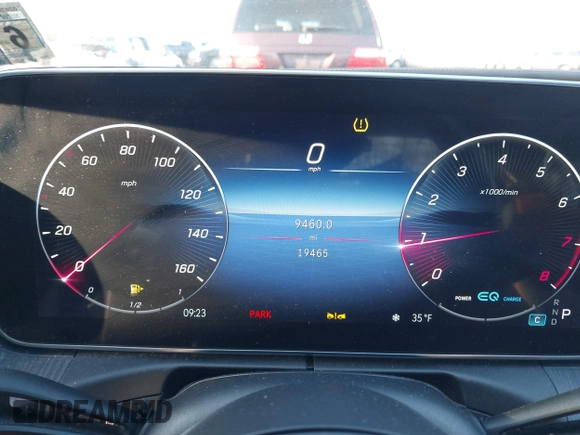 2022 Mercedes-Benz C 300 with VIN W1KAF4HB2NR041156, listed as a IAAI auction lot 41125228 with 19,465 mi miles and . Bid and sale history available at DreamBid. Image 7.