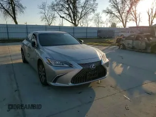 2019 Lexus ES 300h z VIN 58AB21B16KU002771, wystawiony jako Copart lot #43169845 z przebiegiem 115 611 mil mil oraz Szkoda całkowita • Salvage title. Historia ofert i sprzedaży dostępna na DreamBid. Obrazek 11.