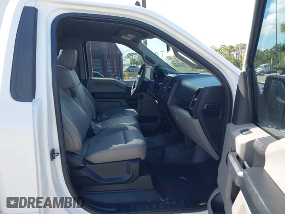 2020 Ford F-150 XL with VIN 1FTMF1CB2LKD11974, listed as a IAAI auction lot 41523698 with 123,187 mi miles and . Bid and sale history available at carsss.com. Image 5.