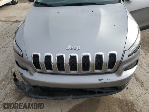 2017 Jeep Cherokee Latitude with VIN 1C4PJMCS1HW617979, listed as a Copart auction lot 84250714 with 105,987 mi miles and Salvage Title. Bid and sale history available at DreamBid. Image 14.
