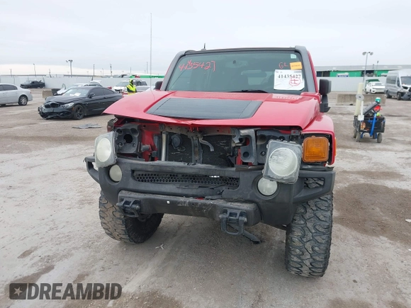 2007 Hummer H3 SUV with VIN 5GTDN13E778150501, listed as a IAAI auction lot 41435427 with 181,185 mi miles. Bid and sale history available at carsss.com. Image 13.