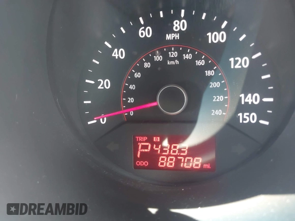 2013 Kia Sorento LX with VIN 5XYKTCA62DG422033, listed as a IAAI auction lot 42420920 with 88,708 mi miles and . Bid and sale history available at DreamBid. Image 7.
