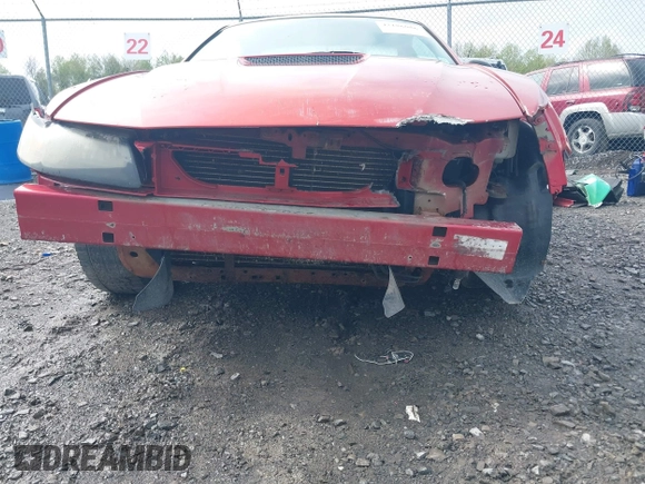 2001 Ford Mustang Standard z VIN 1FAFP40451F185277, wystawiony jako IAAI lot #42186086 z przebiegiem 170 430 mil mil oraz . Historia ofert i sprzedaży dostępna na DreamBid. Obrazek 6.