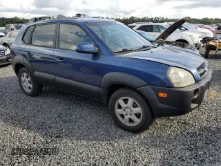 2005 Hyundai Tucson GLS with VIN KM8JN12D95U051374, listed as a Copart auction lot 73854704 with 0 mi miles and Salvage Title. Bid and sale history available at carsss.com. Image 4.
