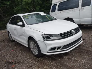 2015 Volkswagen Jetta SE с VIN 3VWD17AJ2FM309891, выставлен на аукционе IAAI как лот 42657281 с пробегом 134 046 миль миль и . История ставок и продаж доступна на DreamBid. Изображение 1.