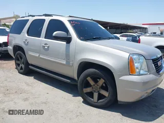 2007 GMC Yukon SLT z VIN 1GKFK13027R169677, wystawiony jako IAAI lot #42428174 z przebiegiem 136 961 mil mil oraz . Historia ofert i sprzedaży dostępna na DreamBid. Obrazek 1.