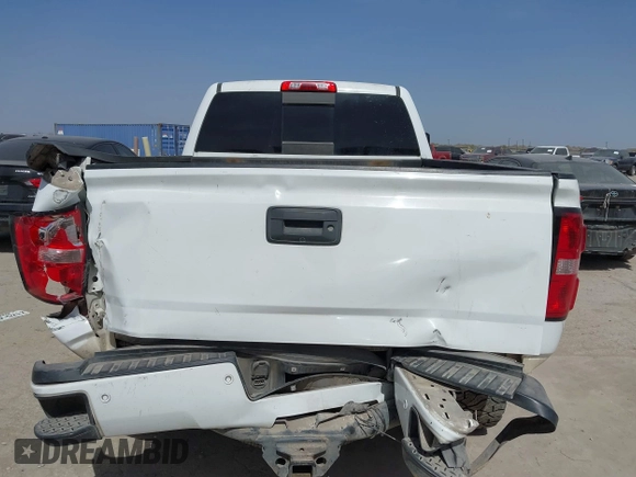 2017 GMC Sierra 2500HD Denali z VIN 1GT12UEY0HF111676, wystawiony jako IAAI lot #41834597 z przebiegiem 357 956 mil mil oraz . Historia ofert i sprzedaży dostępna na DreamBid. Obrazek 16.