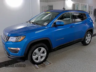 2021 Jeep Compass Latitude z VIN 3C4NJDBB0MT594087, wystawiony jako IAAI lot #42791550 z przebiegiem 78 385 mil mil oraz . Historia ofert i sprzedaży dostępna na DreamBid. Obrazek 6.