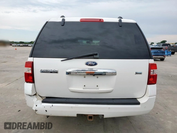 2013 Ford Expedition Max Limited z VIN 1FMJK2A58DEF69736, wystawiony jako Copart lot #55828385 z przebiegiem 237 946 mil mil oraz Czysty tytuł • Clean title. Historia ofert i sprzedaży dostępna na DreamBid. Obrazek 6.