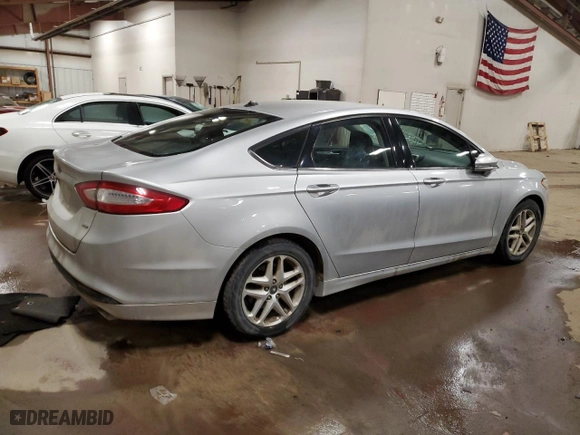 2014 Ford Fusion SE with VIN 1FA6P0H74E5378250, listed as a Copart auction lot 43991825 with 245,378 mi miles and Clean Title. Bid and sale history available at carsss.com. Image 3.
