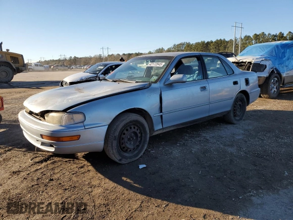 1992 Toyota Camry LE with VIN 4T1SK12E6NU012070, listed as a Copart auction lot 42172845 with 0 mi miles and Salvage Title. Bid and sale history available at carsss.com. Image 1.