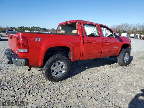 2013 GMC Sierra 1500 SLT with VIN 3GTP2WE70DG321085, listed as a Copart auction lot 47799645 with 203,829 mi miles and Salvage Title. Bid and sale history available at carsss.com. Image 3.