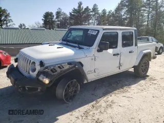 2023 Jeep Gladiator Overland z VIN 1C6HJTFG7PL523229, wystawiony jako Copart lot #53816215 z przebiegiem 41 289 mil mil oraz Szkoda całkowita • Salvage title. Historia ofert i sprzedaży dostępna na DreamBid. Obrazek 1.