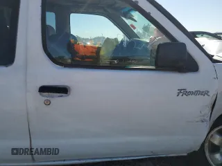 1999 Nissan Frontier XE с VIN 1N6ED26Y1XC308545, выставлен на аукционе Copart как лот 80168984 с пробегом Не указан миль и Списание • Salvage title. История ставок и продаж доступна на DreamBid. Изображение 10.
