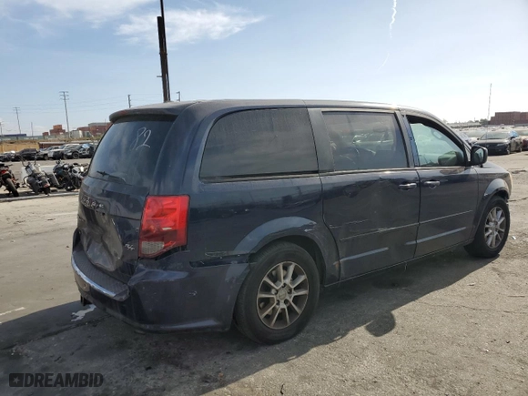 2013 Dodge Grand Caravan R/T with VIN 2C4RDGEG2DR615252, listed as a Copart auction lot 82878924 with 148,310 mi miles and Salvage Title. Bid and sale history available at carsss.com. Image 3.
