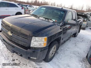 2010 Chevrolet Silverado 1500 LT with VIN 1GCSKSE33AZ121362, listed as a IAAI auction lot 41554626 with 232,076 mi miles. Bid and sale history available at carsss.com. Image 17.