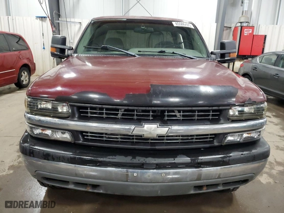 2000 Chevrolet Silverado 2500 LS with VIN 1GCGK29U2YE308909, listed as a Copart auction lot 45506425 with 190,456 mi miles and Salvage Title. Bid and sale history available at carsss.com. Image 5.
