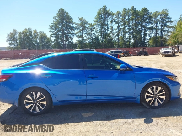 2020 Nissan Sentra SV with VIN 3N1AB8CVXLY211692, listed as a IAAI auction lot 40299661 with 88,858 mi miles. Bid and sale history available at carsss.com. Image 14.