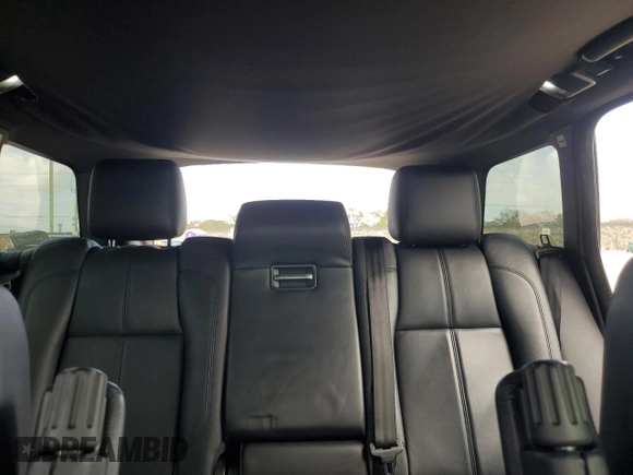 2017 Land Rover Range Rover with VIN SALGR2FV2HA363076, listed as a Copart auction lot 44430135 with 59,275 mi miles and Salvage title. Bid and sale history available at DreamBid. Image 10.