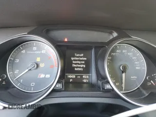 2013 Audi S5 Premium Plus z VIN WAUCGAFR9DA049022, wystawiony jako Copart lot #88992455 z przebiegiem 140 439 mil mil oraz Szkoda całkowita • Salvage title. Historia ofert i sprzedaży dostępna na DreamBid. Obrazek 9.